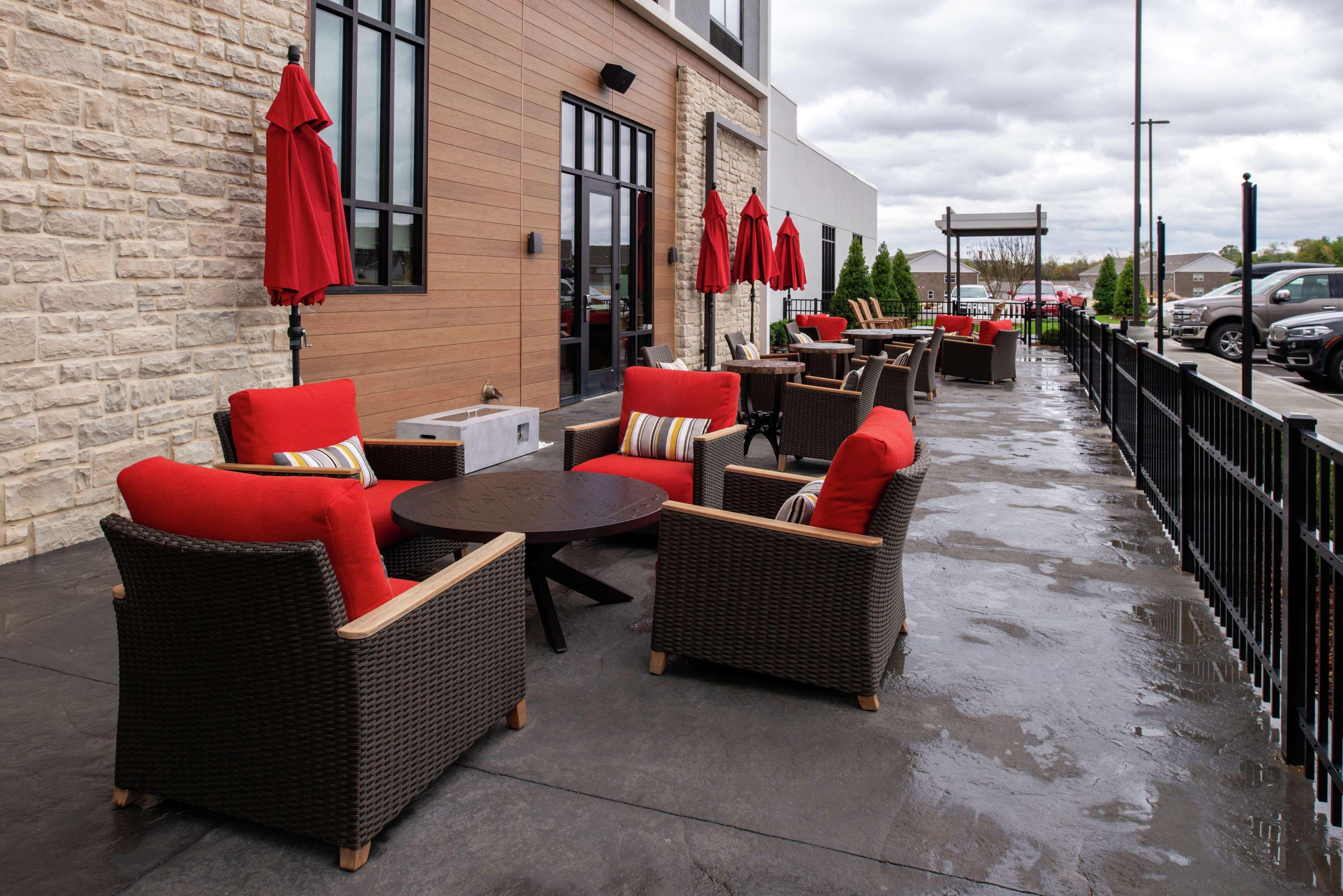 Hilton Garden Inn Gallatin Exteriör bild